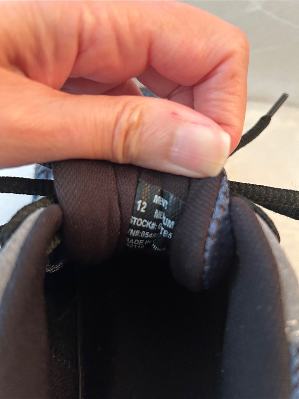 L.L. Bean Men's Grey and Blue Trail Shoes - Picture 6 of 8